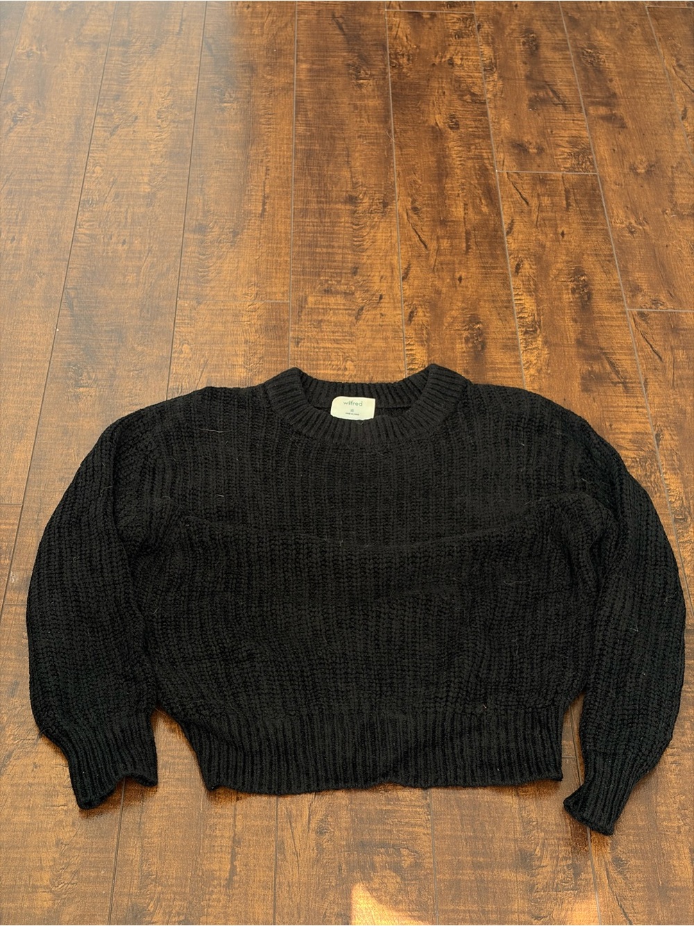 Wilfred Black Cropped Crewneck Sweater